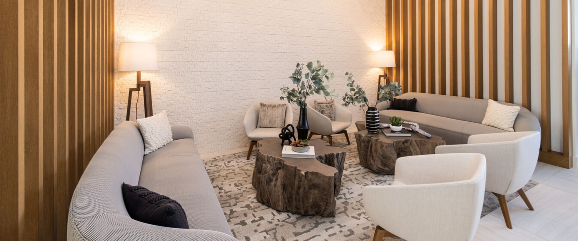 Maintaining an Air Purifying Ionizer System in Davie, FL: A Comprehensive Guide